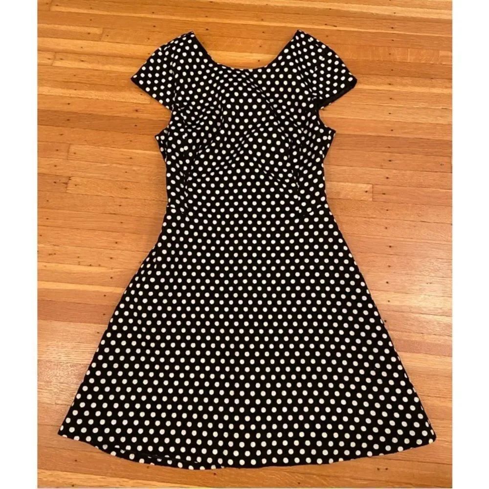 Zara Basic black/white polka dot short sleeve dress